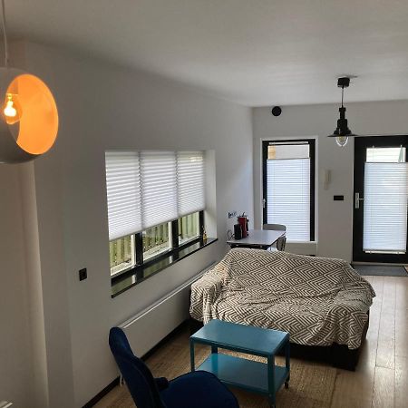 Sheepyhead Apartment Дордрехт Екстериор снимка