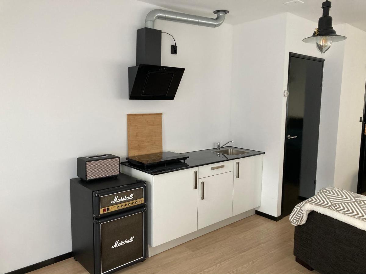 Sheepyhead Apartment Дордрехт Екстериор снимка